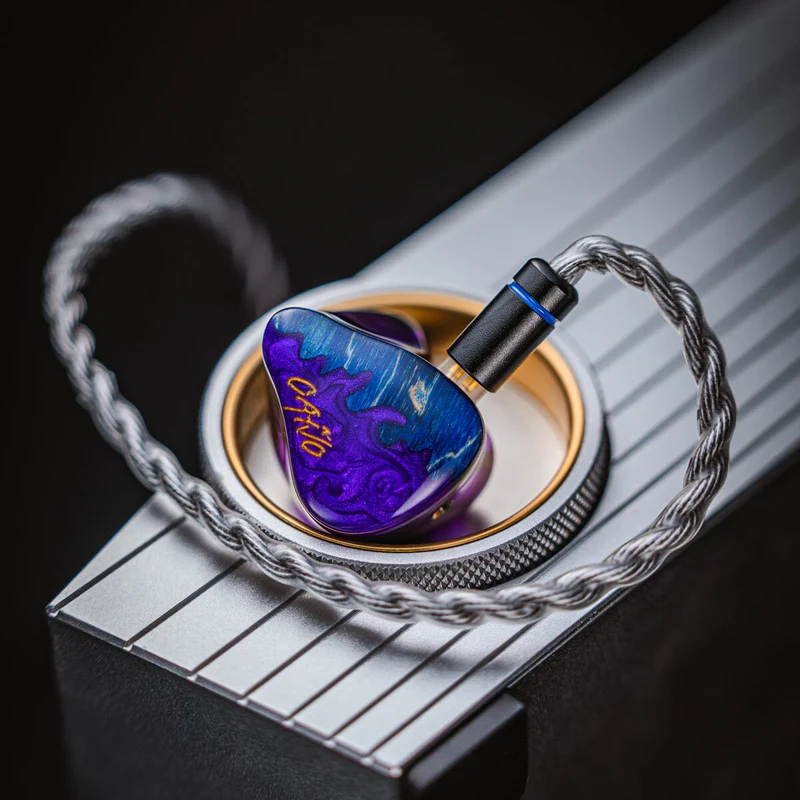 Hisenior Cano Cristales 2DD+8BA Hybrid IEM